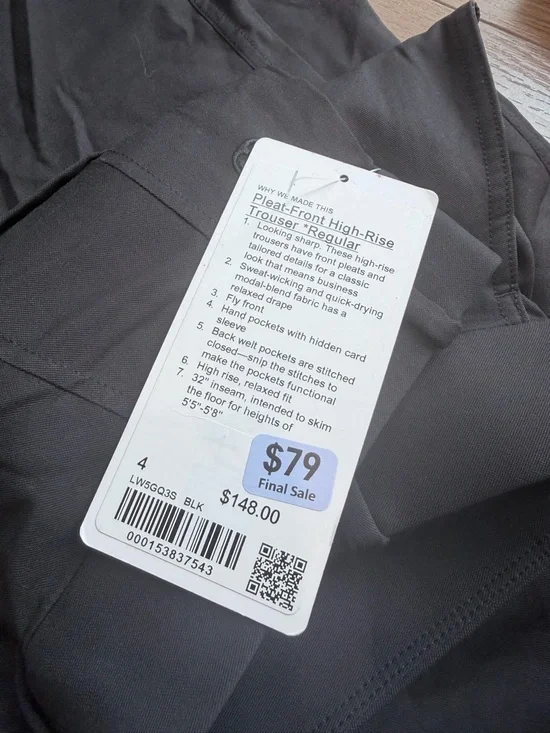 Lululemon Pleat-Front High-Rise Trouser
Regular size 4 color black - Picture 7 of 7